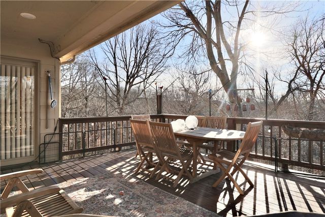 8985 Pikes Peak Road, Rogers, AR 72756