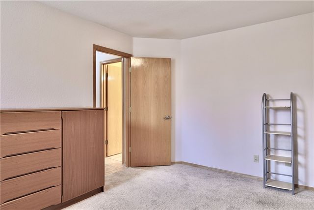 8985 Pikes Peak Road, Rogers, AR 72756