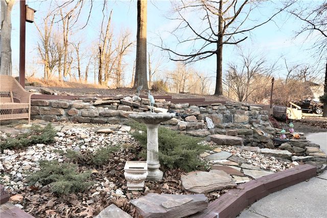 8985 Pikes Peak Road, Rogers, AR 72756