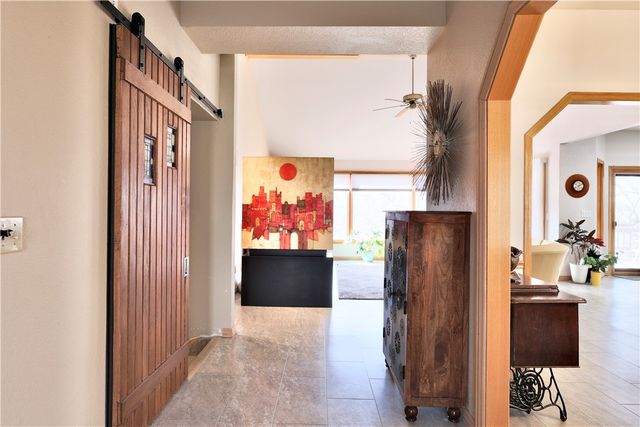 8985 Pikes Peak Road, Rogers, AR 72756