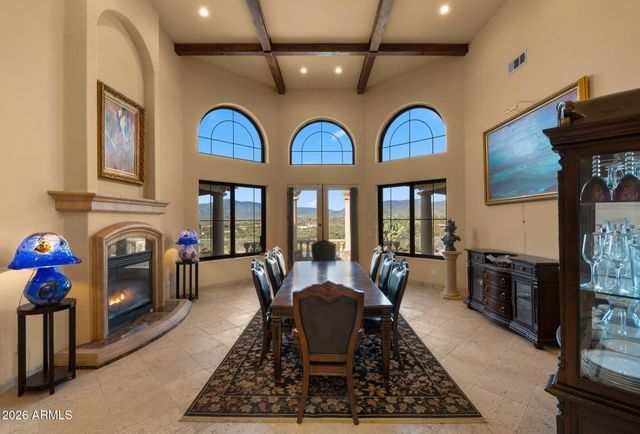 6562 E CAVE CREEK Road, Cave Creek, AZ 85331