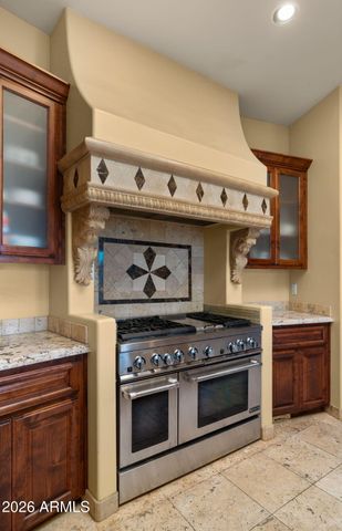 6562 E CAVE CREEK Road, Cave Creek, AZ 85331
