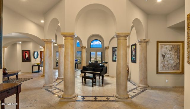 6562 E CAVE CREEK Road, Cave Creek, AZ 85331
