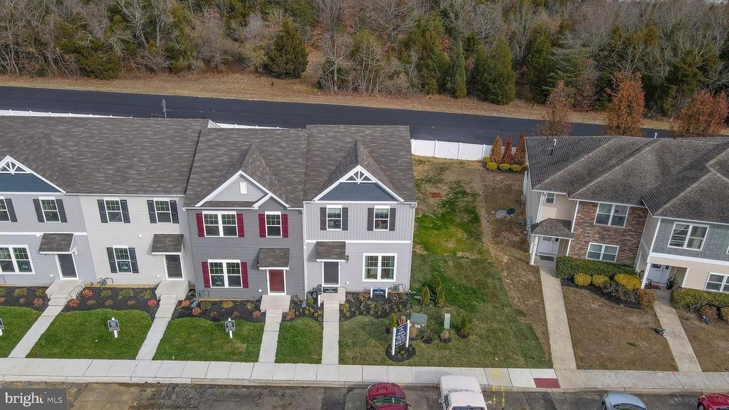 Image 35 of property listing at 39 WHITAKER CT, Millville, NJ 08332