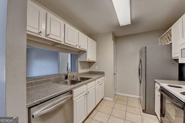 3655 Habersham Road NE APT 311, Atlanta, GA 30305