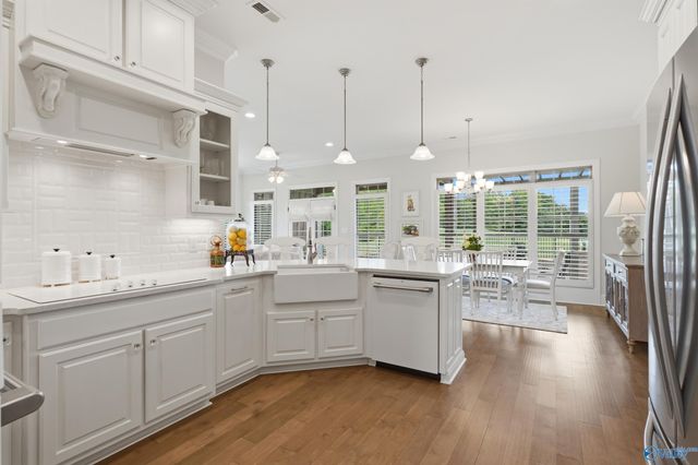 13728 Plainfield Drive, Athens, AL 35613