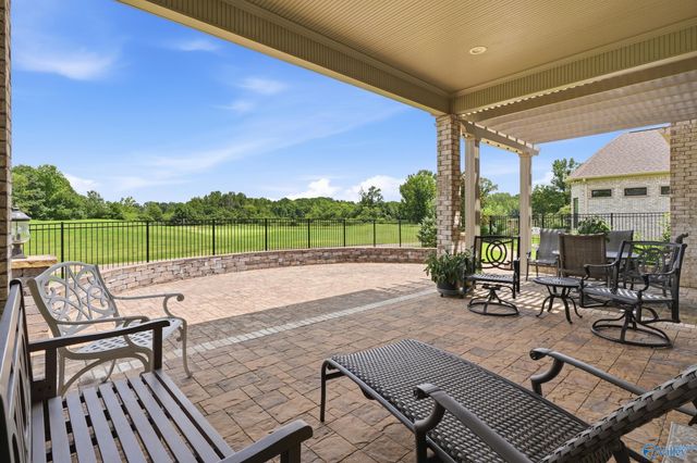 13728 Plainfield Drive, Athens, AL 35613