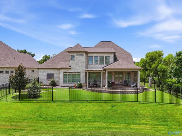 13728 Plainfield Drive, Athens, AL 35613