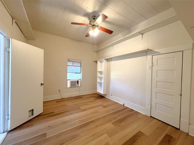 122 Robertson Street, Sulphur Springs, TX 75482