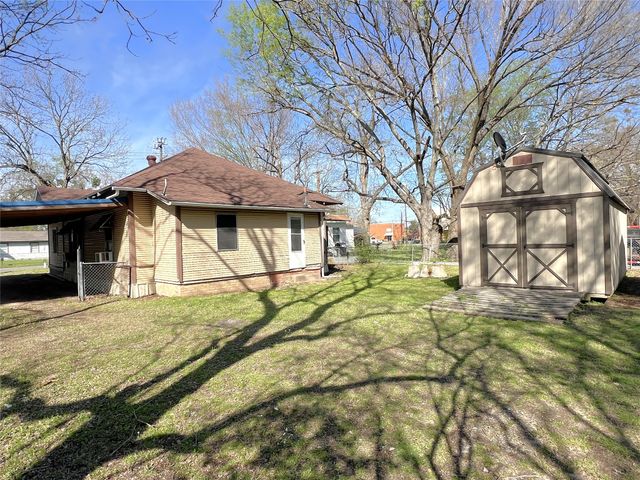 122 Robertson Street, Sulphur Springs, TX 75482