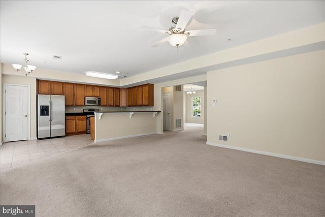 44024 DELPHINIUM DR, California, MD 20619
