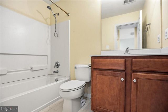 44024 DELPHINIUM DR, California, MD 20619