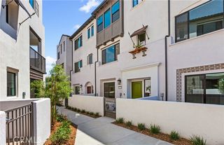 149 Bridle Drive, Burbank, CA 91506