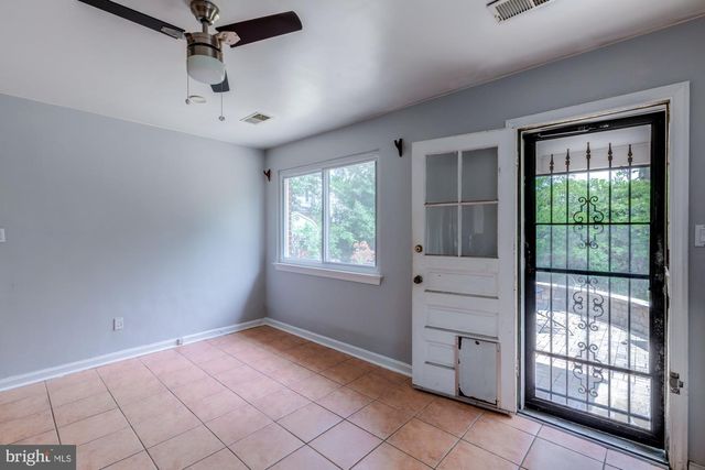 1947 ARLINGTON RIDGE RD, Arlington, VA 22202