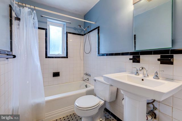 1947 ARLINGTON RIDGE RD, Arlington, VA 22202