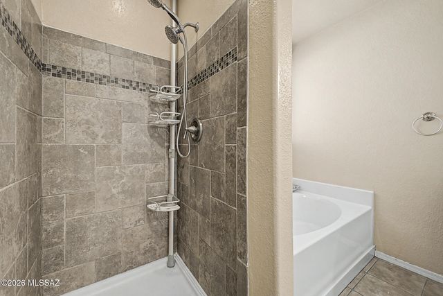 9120 E Arbab Court, Tucson, AZ 85747