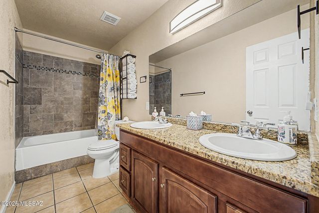 9120 E Arbab Court, Tucson, AZ 85747