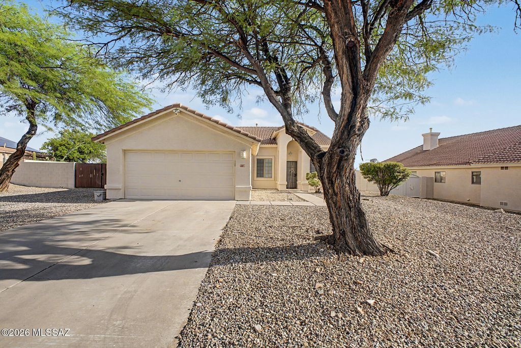 9120 E Arbab Court, Tucson, AZ 85747