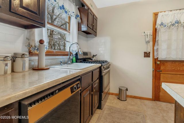 740 Marys Drive, Brick, NJ 08723