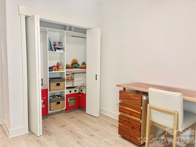 6524 Mintbrook Drive, Mint Hill, NC 28227