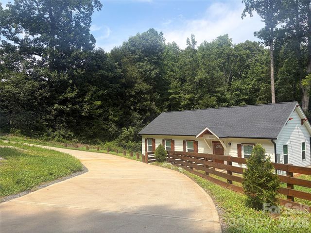 6524 Mintbrook Drive, Mint Hill, NC 28227