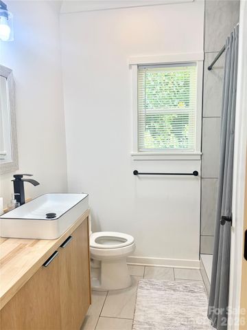 6524 Mintbrook Drive, Mint Hill, NC 28227