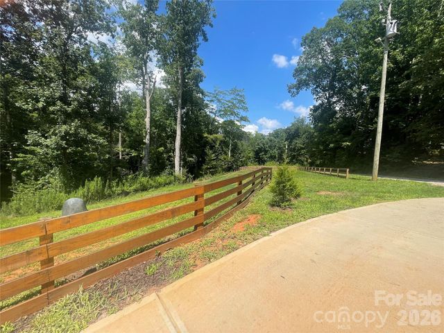 6524 Mintbrook Drive, Mint Hill, NC 28227