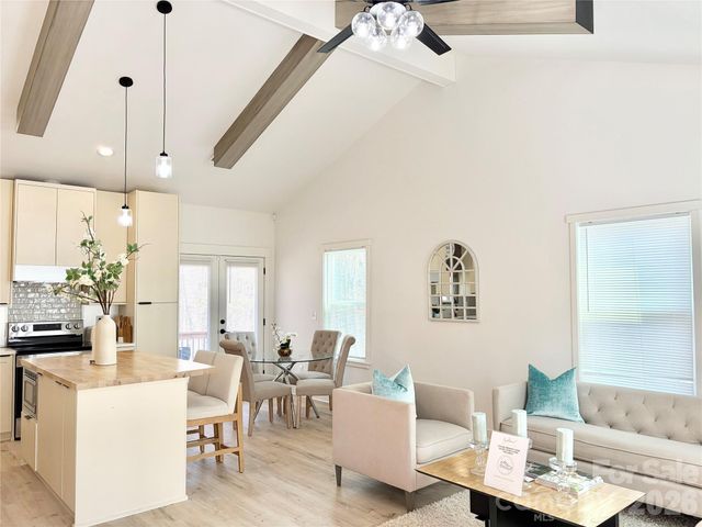 6524 Mintbrook Drive, Mint Hill, NC 28227