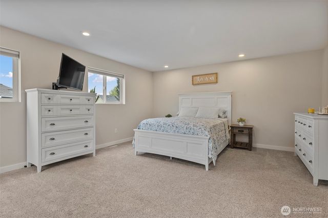 16076 Lakeview Avenue SE, Monroe, WA 98272