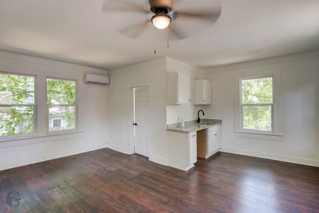 502 Kirby Place, Shreveport, LA 71104