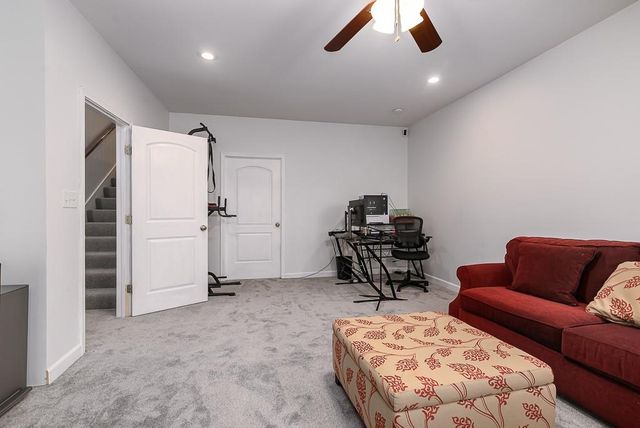 715 N 74th Street, Kansas City, KS 66112