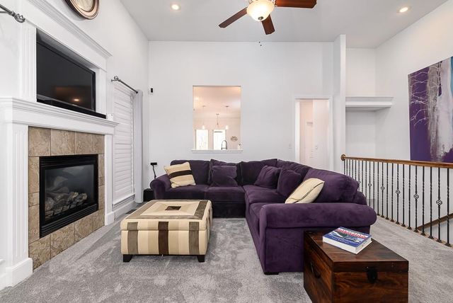 715 N 74th Street, Kansas City, KS 66112