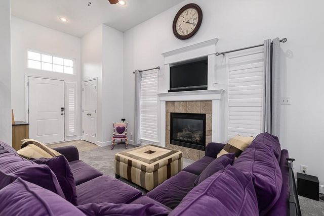 715 N 74th Street, Kansas City, KS 66112