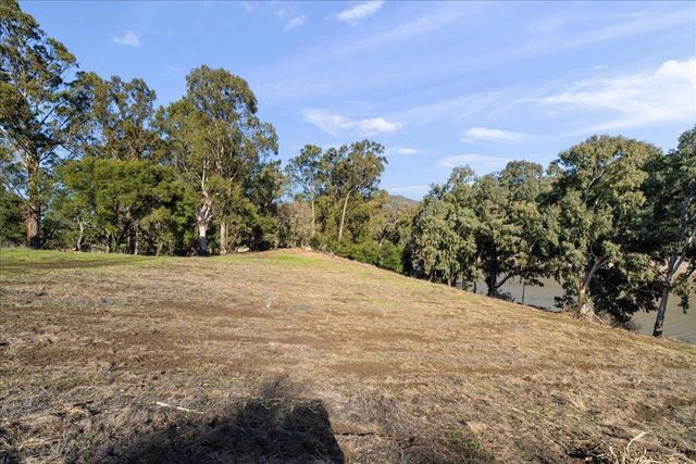 2 Old Santa Cruz Hwy, Los Gatos, CA 95033