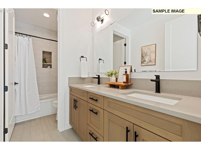 1819 Ne 196th Ave, Vancouver, WA 98684