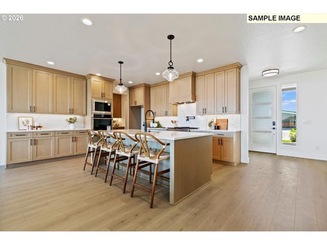 1819 Ne 196th Ave, Vancouver, WA 98684