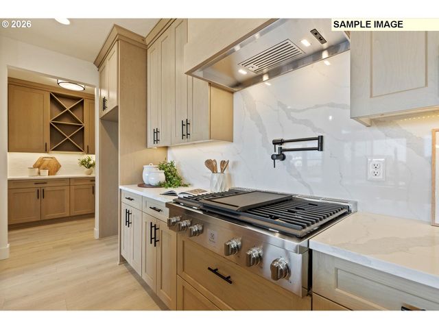 1819 Ne 196th Ave, Vancouver, WA 98684