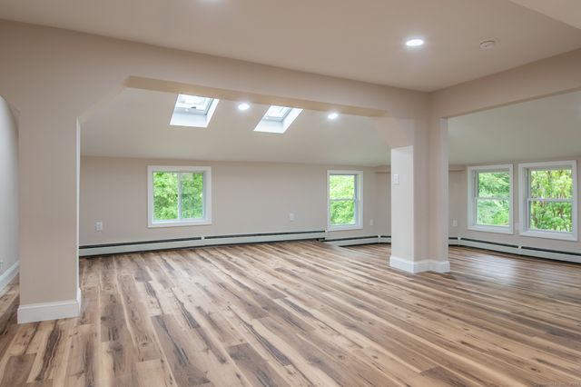 859 Ekonk Hill Road, Voluntown, CT 06384