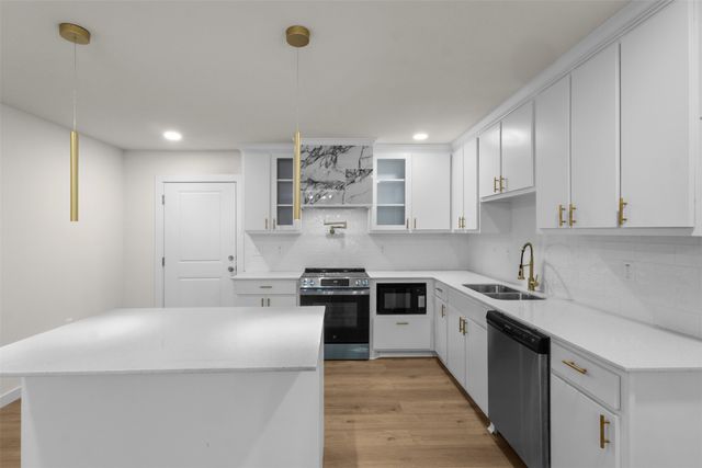 907 Pinson Road, Forney, TX 75126