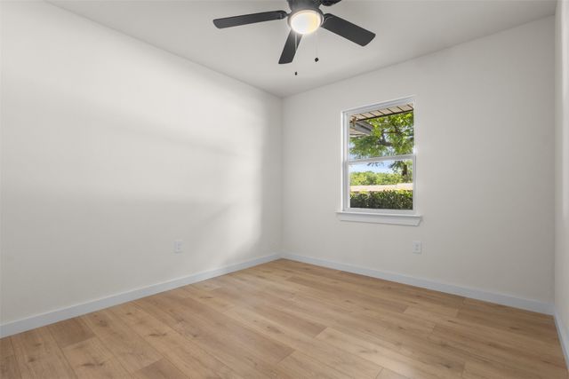 907 Pinson Road, Forney, TX 75126