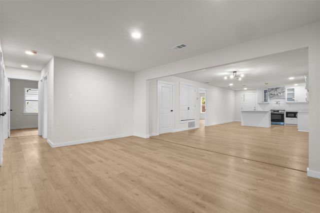 907 Pinson Road, Forney, TX 75126