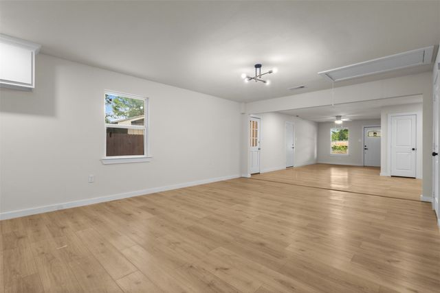 907 Pinson Road, Forney, TX 75126