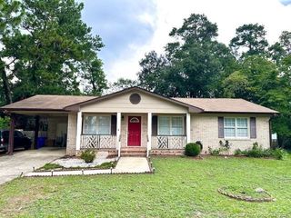 6622 Vaughn Road, Fayetteville, NC 28304