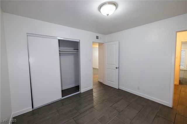 6540 Bristol Way, Las Vegas, NV 89107