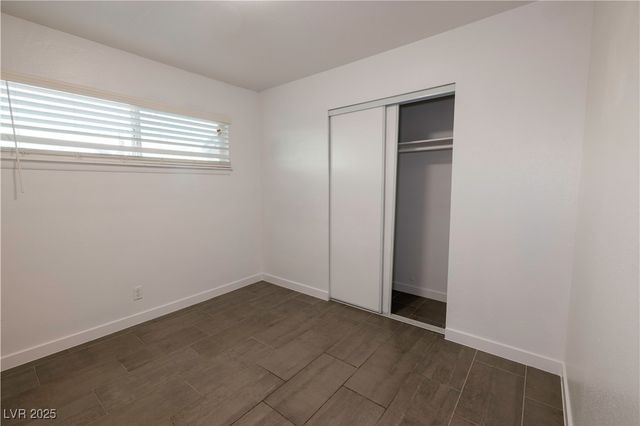 6540 Bristol Way, Las Vegas, NV 89107