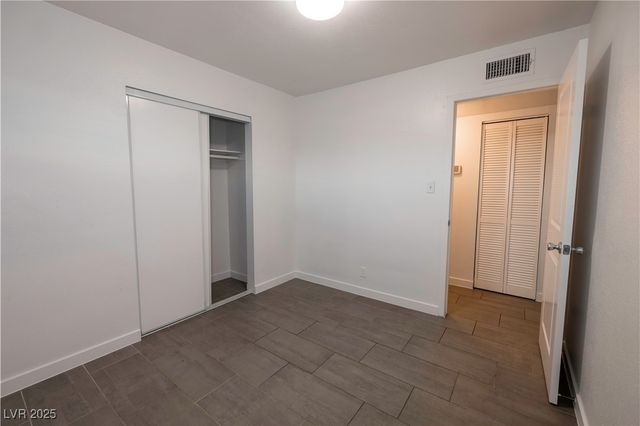 6540 Bristol Way, Las Vegas, NV 89107