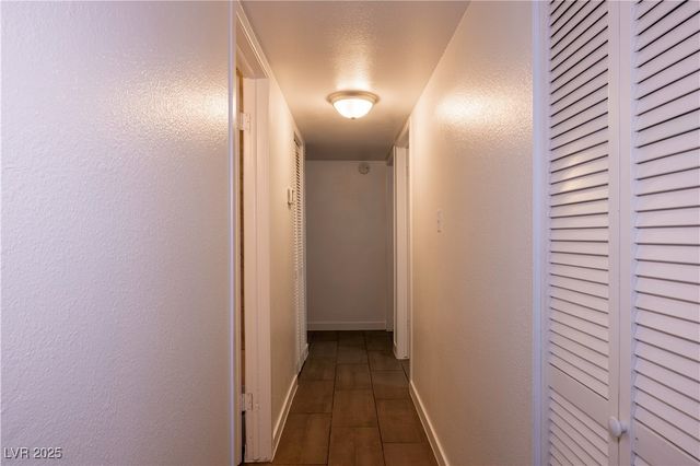 6540 Bristol Way, Las Vegas, NV 89107