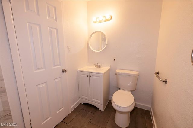 6540 Bristol Way, Las Vegas, NV 89107