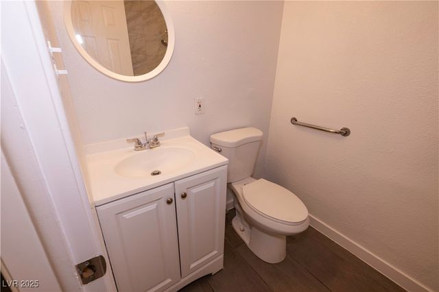 6540 Bristol Way, Las Vegas, NV 89107