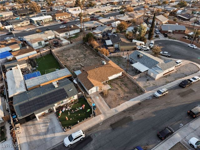 6540 Bristol Way, Las Vegas, NV 89107